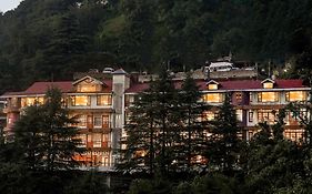 Pax Hotel Ark 150 Meters From Mall Road